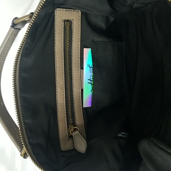 JOELLE HAWKENS LEATHER HANDBAG IN TAUPE - Picture 7 of 8